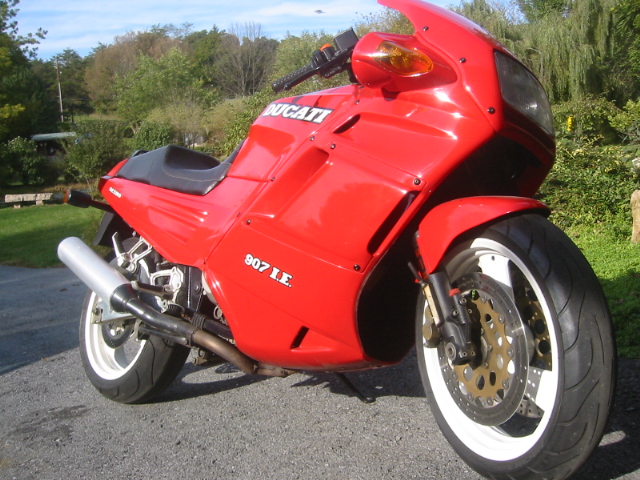 1992 ducati 907 002.JPG